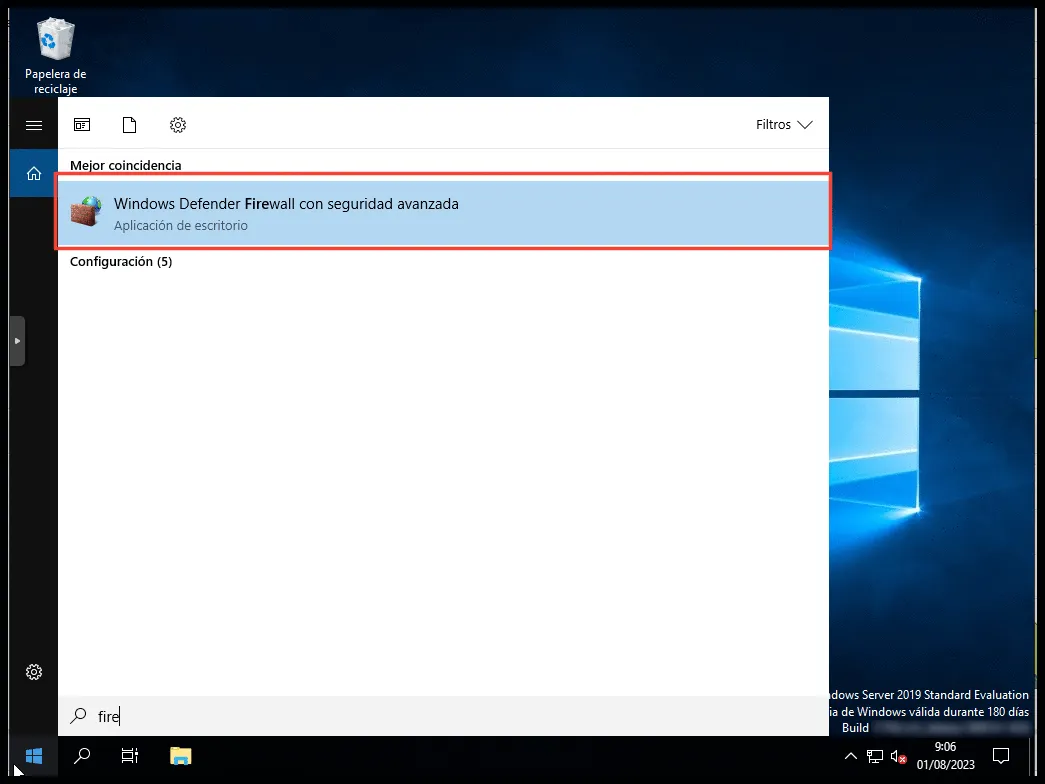 Menú de inicio con Windows Defender Firewall con seguridad avanzada