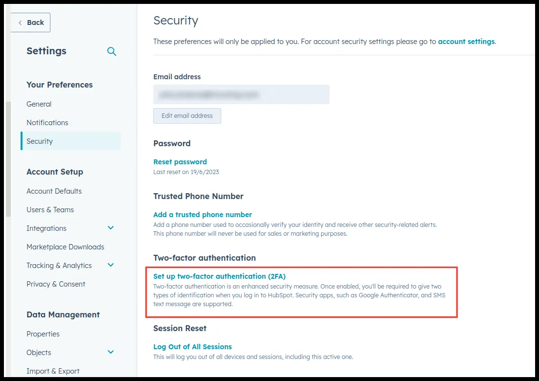 HubSpot security settings with two-factor authentication